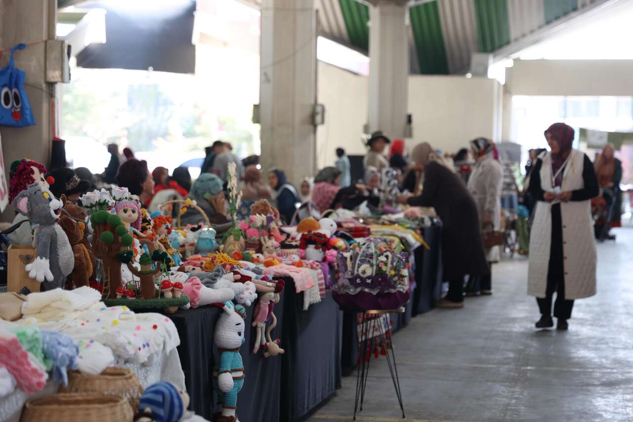 KOMEK Pazarı, Anneler Günü için kapılarını açtı 10